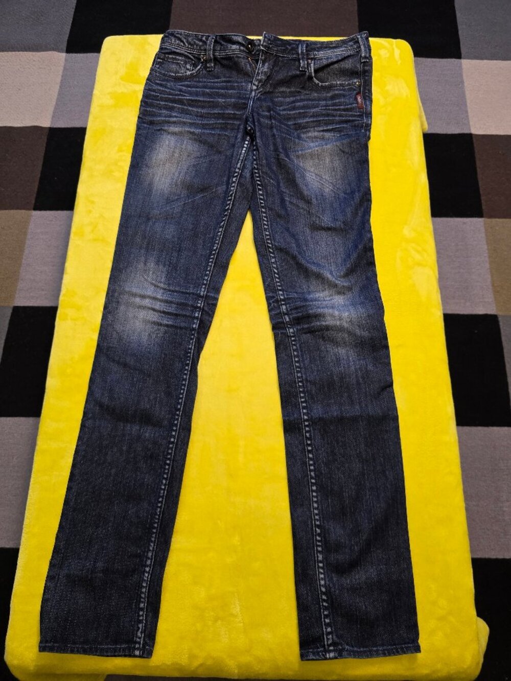 Silver Audrey Jeans a Canadian Product womans straight size 27/33